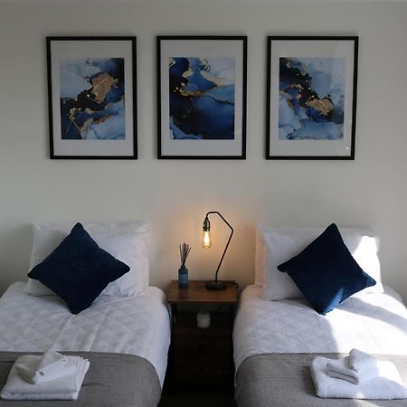 Wolverhampton - Gated Parking - George House 외부 사진