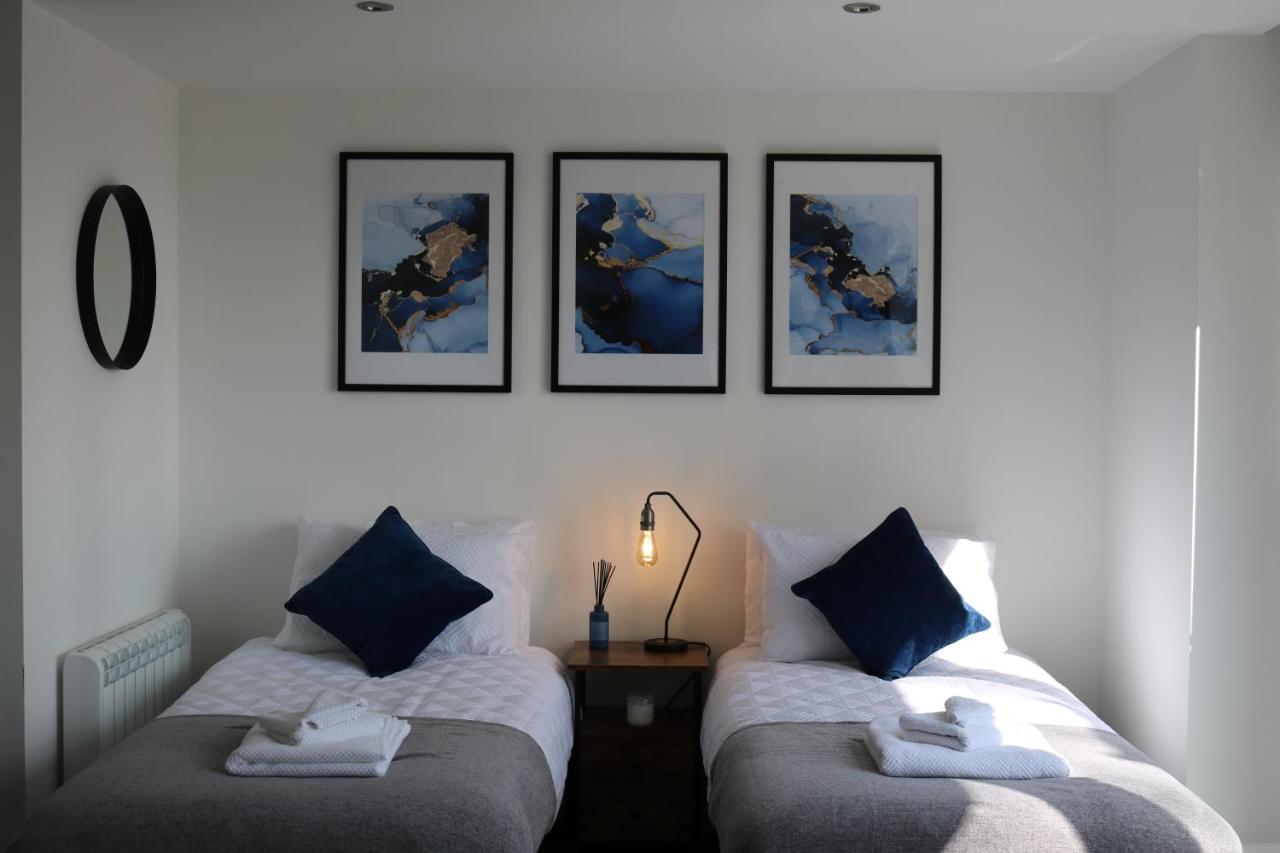 Wolverhampton - Gated Parking - George House 외부 사진