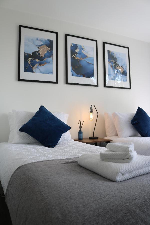 Wolverhampton - Gated Parking - George House 외부 사진