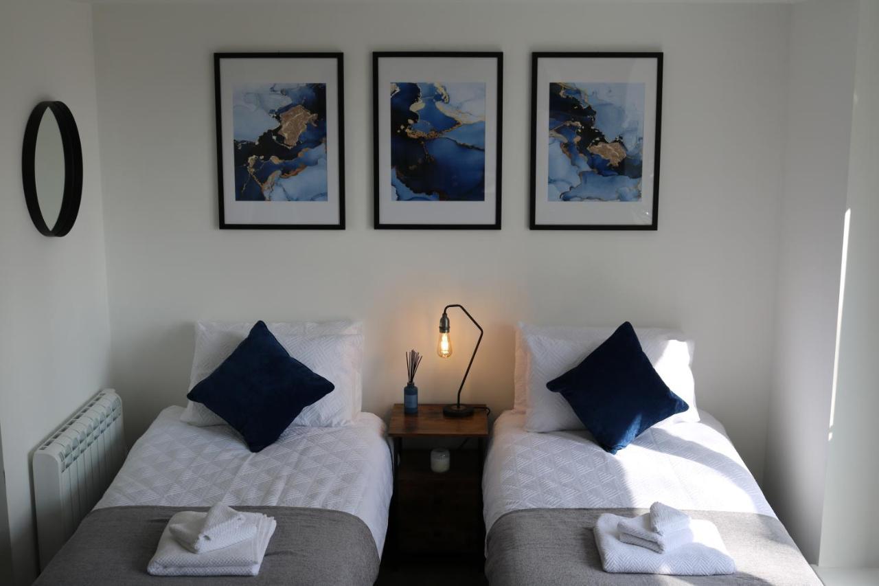 Wolverhampton - Gated Parking - George House 외부 사진