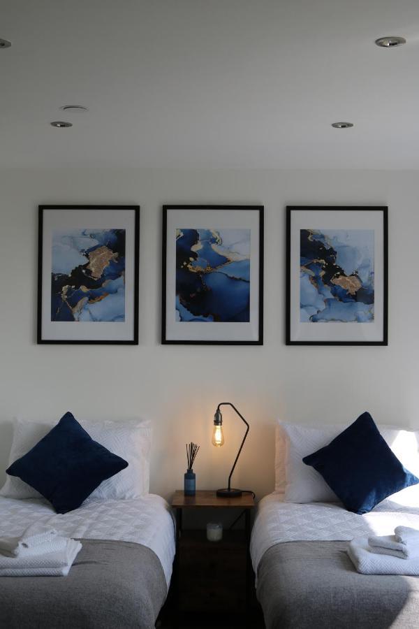 Wolverhampton - Gated Parking - George House 외부 사진